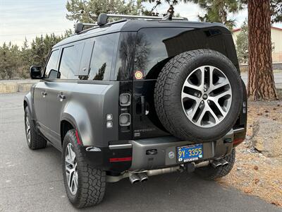 2023 Land Rover Defender 110 Carpathian Edition   - Photo 5 - Bend, OR 97702
