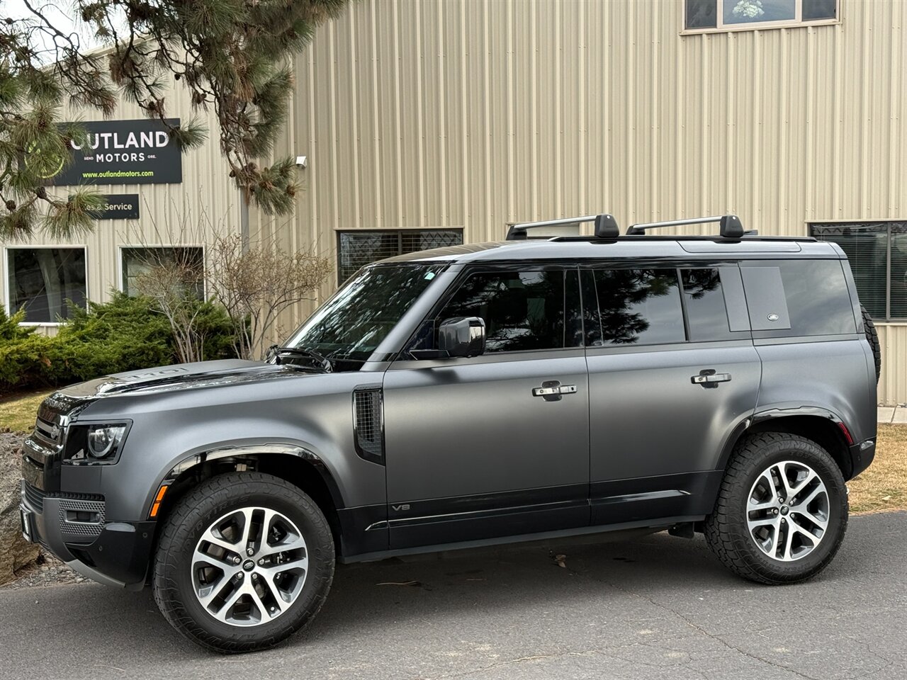 2023 Land Rover Defender 110 Carpathian Edition   - Photo 1 - Bend, OR 97702