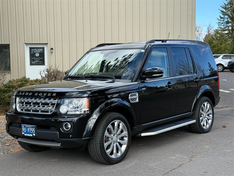2016 Land Rover LR4 HSE LUX  