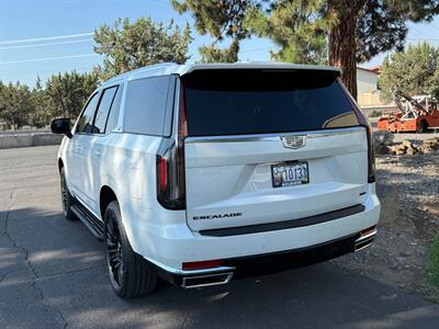 2021 Cadillac Escalade Premium Luxury   - Photo 5 - Bend, OR 97702
