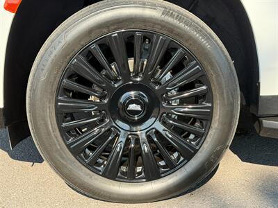 2021 Cadillac Escalade Premium Luxury   - Photo 35 - Bend, OR 97702