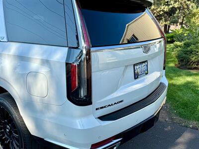 2021 Cadillac Escalade Premium Luxury   - Photo 8 - Bend, OR 97702