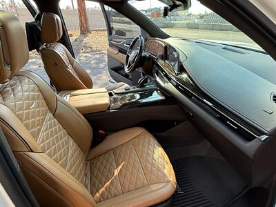 2021 Cadillac Escalade Premium Luxury   - Photo 32 - Bend, OR 97702