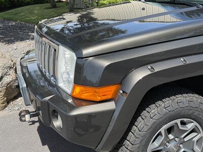 2006 Jeep Commander Limited   - Photo 8 - Bend, OR 97702