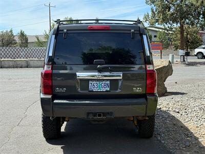 2006 Jeep Commander Limited   - Photo 5 - Bend, OR 97702