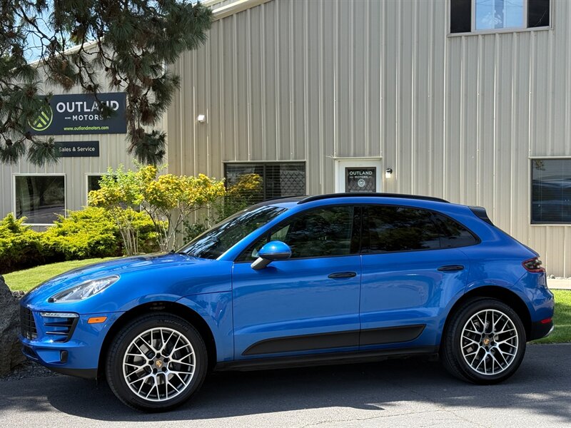 2018 Porsche Macan  