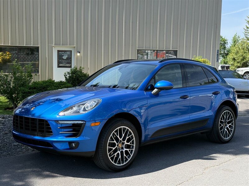 2018 Porsche Macan  