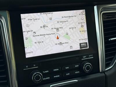 2018 Porsche Macan   - Photo 17 - Bend, OR 97702