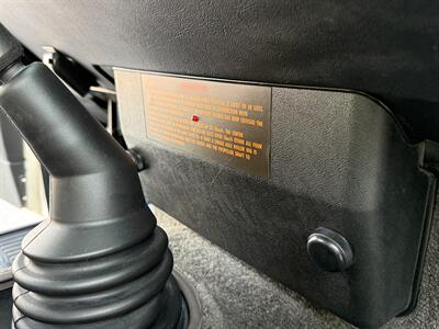 1993 Land Rover Defender 110 NAS #378/500 - Photo 53 - Bend, OR 97702