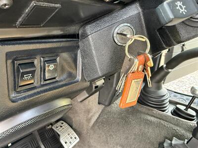 1993 Land Rover Defender 110 NAS #378/500 - Photo 65 - Bend, OR 97702