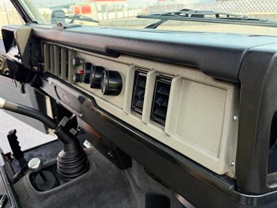 1993 Land Rover Defender 110 NAS #378/500 - Photo 45 - Bend, OR 97702