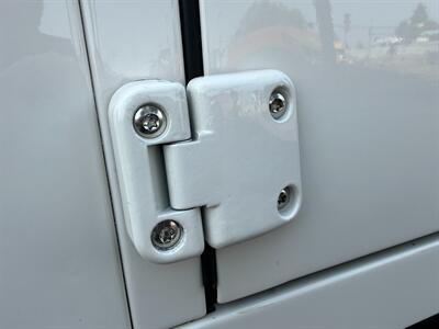 1993 Land Rover Defender 110 NAS #378/500 - Photo 92 - Bend, OR 97702