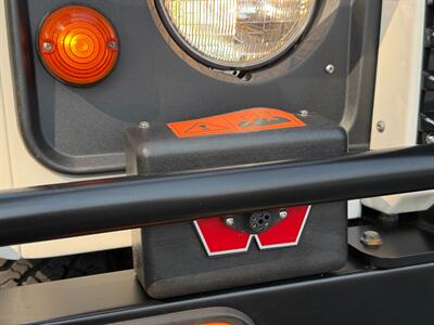 1993 Land Rover Defender 110 NAS #378/500 - Photo 12 - Bend, OR 97702