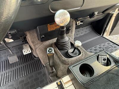 1993 Land Rover Defender 110 NAS #378/500 - Photo 36 - Bend, OR 97702