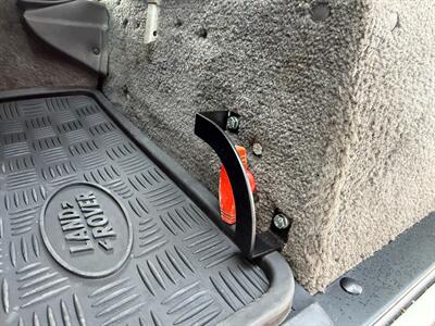 1993 Land Rover Defender 110 NAS #378/500 - Photo 60 - Bend, OR 97702