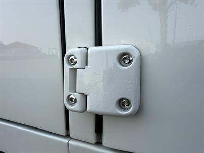 1993 Land Rover Defender 110 NAS #378/500 - Photo 93 - Bend, OR 97702