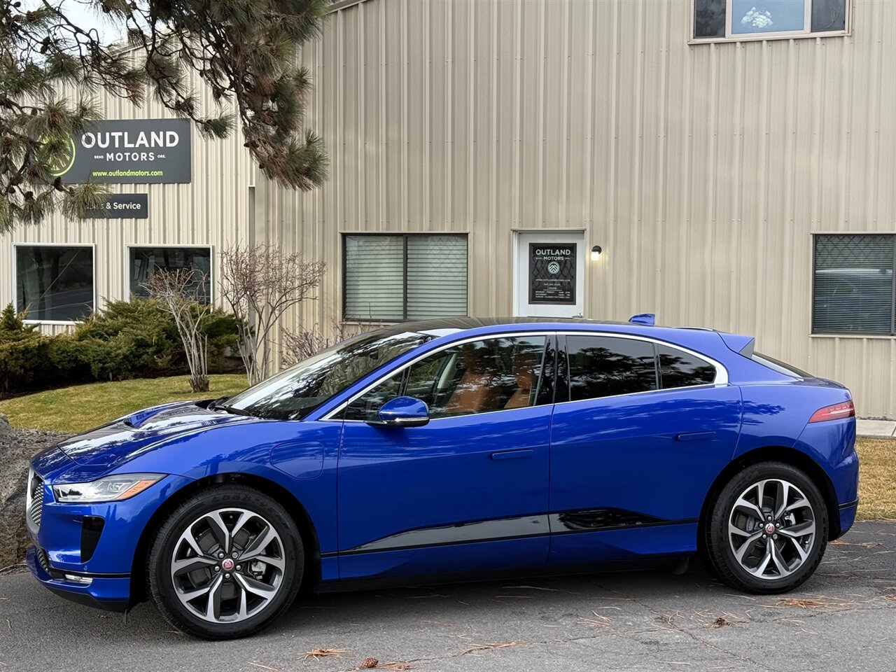 2022 Jaguar I-PACE EV400 HSE   - Photo 1 - Bend, OR 97702