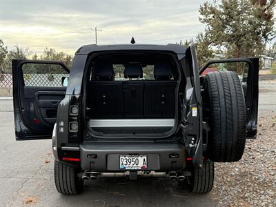 2023 Land Rover Defender 90 Carpathian Edition   - Photo 12 - Bend, OR 97702