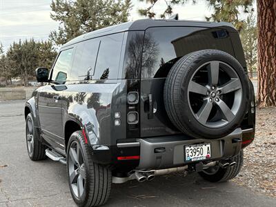 2023 Land Rover Defender 90 Carpathian Edition   - Photo 5 - Bend, OR 97702