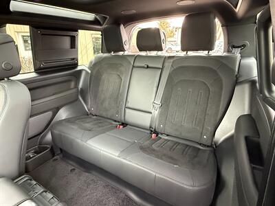 2023 Land Rover Defender 90 Carpathian Edition   - Photo 23 - Bend, OR 97702