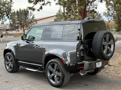 2023 Land Rover Defender 90 Carpathian Edition   - Photo 4 - Bend, OR 97702