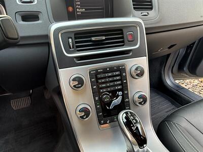 2018 Volvo S60 T5 Dynamic   - Photo 23 - Bend, OR 97702
