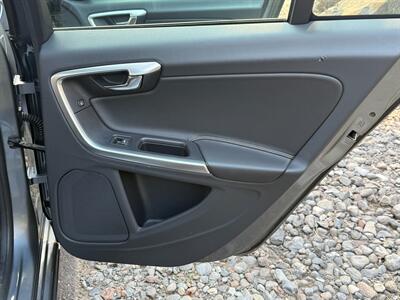 2018 Volvo S60 T5 Dynamic   - Photo 12 - Bend, OR 97702