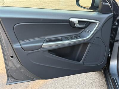 2018 Volvo S60 T5 Dynamic   - Photo 9 - Bend, OR 97702