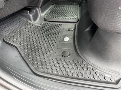 2023 Land Rover Defender 110 X   - Photo 37 - Bend, OR 97702