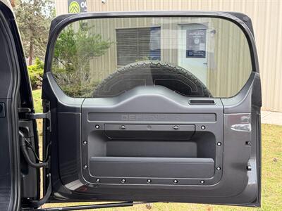 2023 Land Rover Defender 110 X   - Photo 14 - Bend, OR 97702