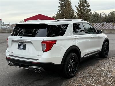 2023 Ford Explorer Platinum   - Photo 6 - Bend, OR 97702