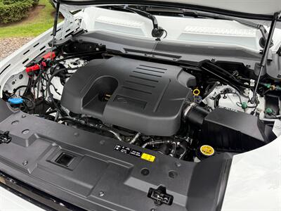 2020 Land Rover Defender 110 SE   - Photo 29 - Bend, OR 97702