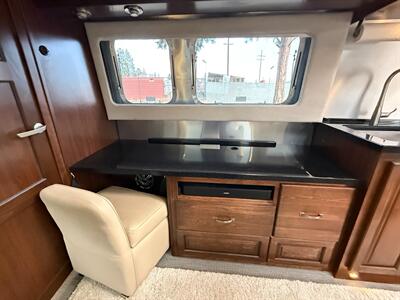 2018 Airstream Classic 33FBQ - Photo 80 - Bend, OR 97702