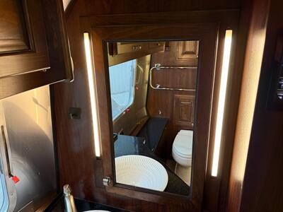 2018 Airstream Classic 33FBQ - Photo 43 - Bend, OR 97702