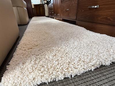 2018 Airstream Classic 33FBQ - Photo 24 - Bend, OR 97702