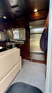 2018 Airstream Classic 33FBQ - Photo 5 - Bend, OR 97702