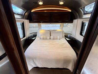 2018 Airstream Classic 33FBQ - Photo 28 - Bend, OR 97702