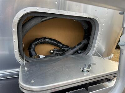2018 Airstream Classic 33FBQ - Photo 19 - Bend, OR 97702
