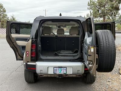 2020 Land Rover Defender 110 First Edition - Photo 14 - Bend, OR 97702