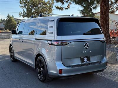 2025 Volkswagen ID. Buzz 1st Edition 4Motion   - Photo 5 - Bend, OR 97702