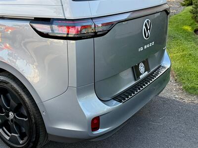 2025 Volkswagen ID. Buzz 1st Edition 4Motion   - Photo 8 - Bend, OR 97702