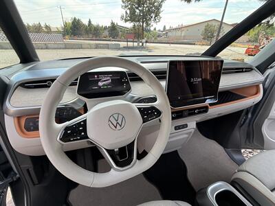 2025 Volkswagen ID. Buzz 1st Edition 4Motion   - Photo 17 - Bend, OR 97702