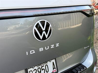 2025 Volkswagen ID. Buzz 1st Edition 4Motion   - Photo 10 - Bend, OR 97702