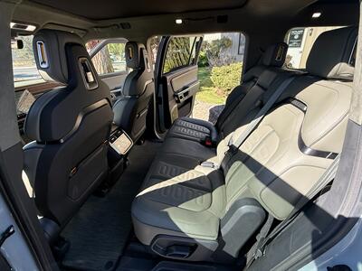 2024 Rivian R1S Adventure - Photo 15 - Bend, OR 97702