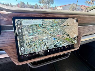 2024 Rivian R1S Adventure - Photo 12 - Bend, OR 97702