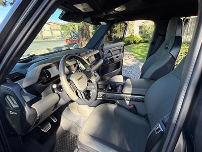 2025 Land Rover Defender 110 P635 OCTA Edition ONE - Photo 21 - Bend, OR 97702