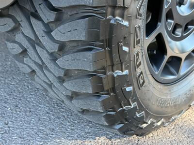 2025 Land Rover Defender 110 P635 OCTA Edition ONE - Photo 49 - Bend, OR 97702