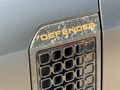2025 Land Rover Defender 110 P635 OCTA Edition ONE - Photo 11 - Bend, OR 97702