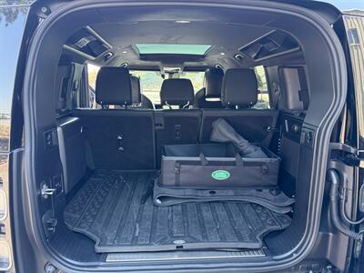 2025 Land Rover Defender 110 P635 OCTA Edition ONE - Photo 26 - Bend, OR 97702
