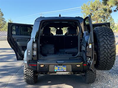 2025 Land Rover Defender 110 P635 OCTA Edition ONE - Photo 19 - Bend, OR 97702
